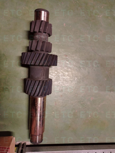 VO 20539764 Вал промежуточный