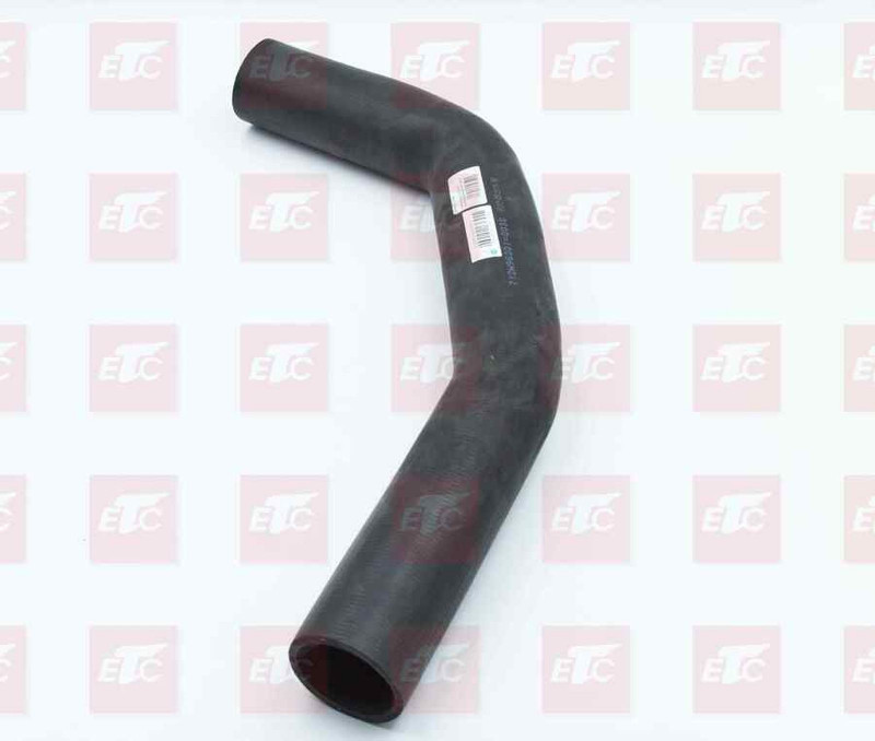 YG9625530004 Патрубок радиатора нижний — 1