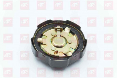 712W12210-0101/2 &nbsp;КРЫШКА топливного БАКА МЕТАЛЛИЧЕСКАЯ С ЗАМКОМ И КЛЮЧАМИ