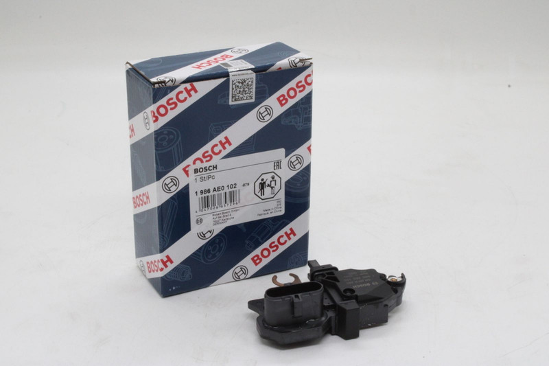 1986AE0102 Реле-регулятор генератора — 3