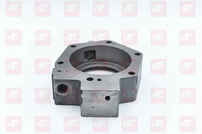 L9030149A0 Крышка заднего подшипника входного вала