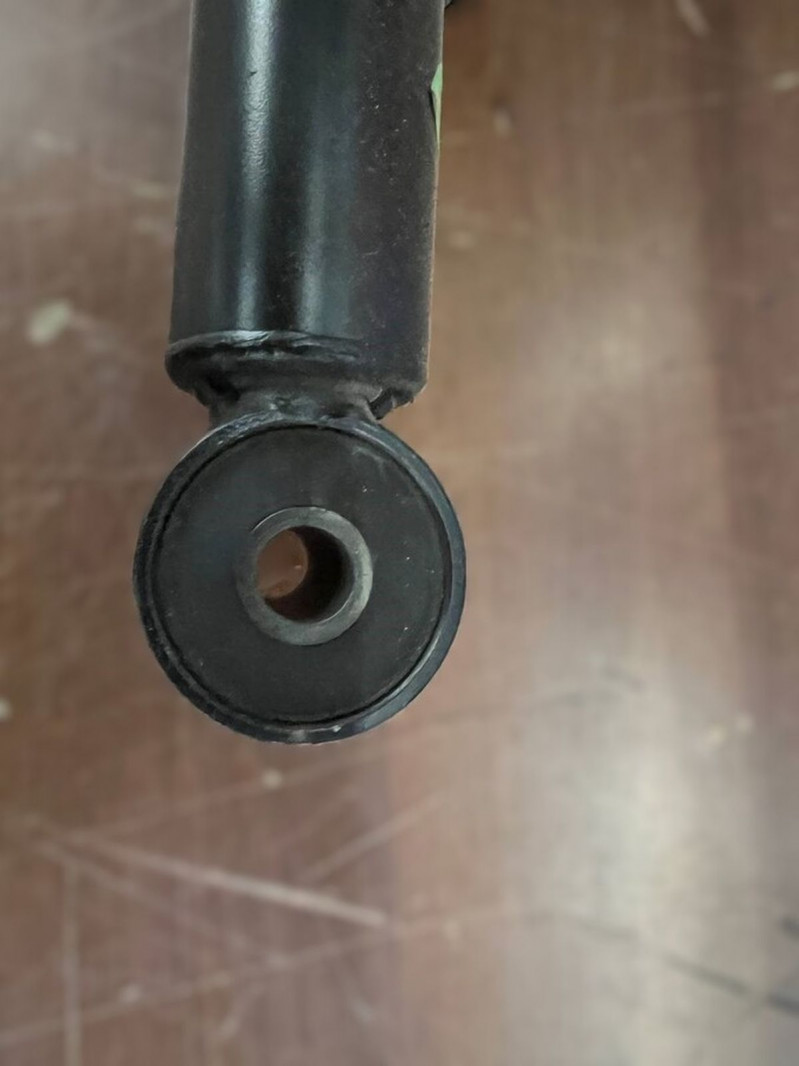 SEM 8485 Пневмоамортизатор кабины зад. — 3