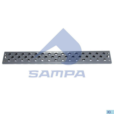 18100420 Ступенька центральная бампера