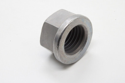 VO 994514 Гайка стремянки рессоры М24*3