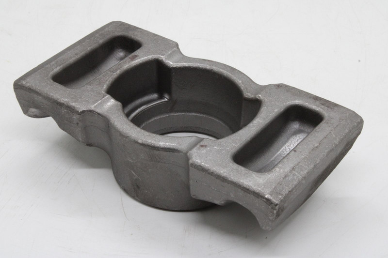 A9333310226 Крепление рессоры — 1