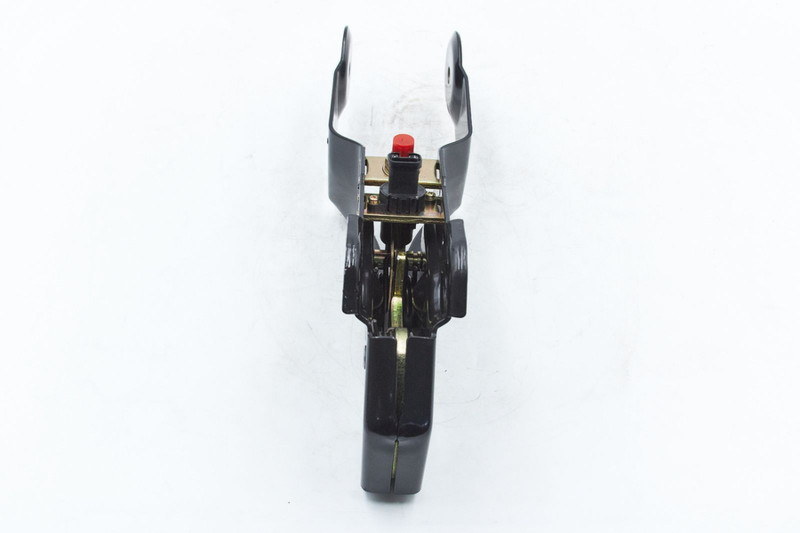 CNHTC 810W61851-6030 Замок кабины в сборе — 3