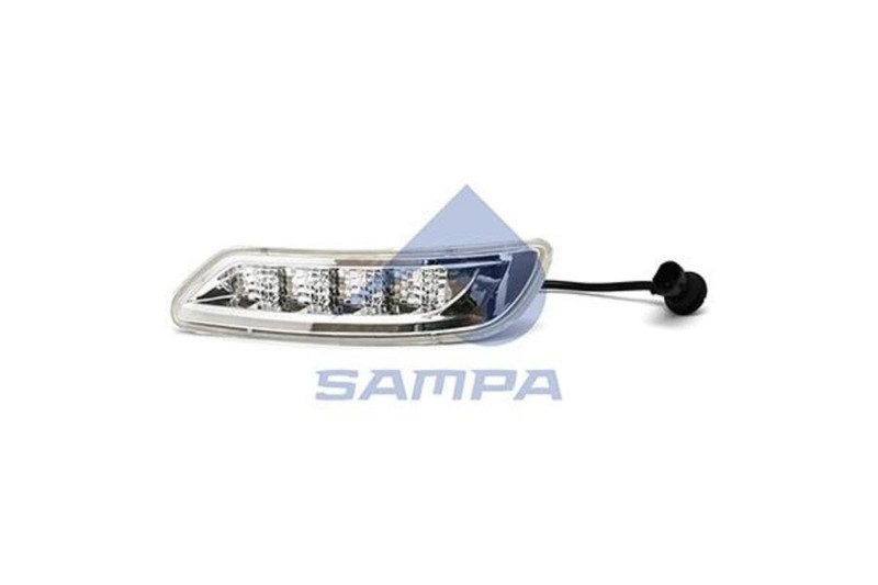 SA 062072 Габарит на солнцезащитный козырек правый — 1