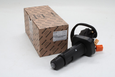 81255090194 Переключатель поворотов