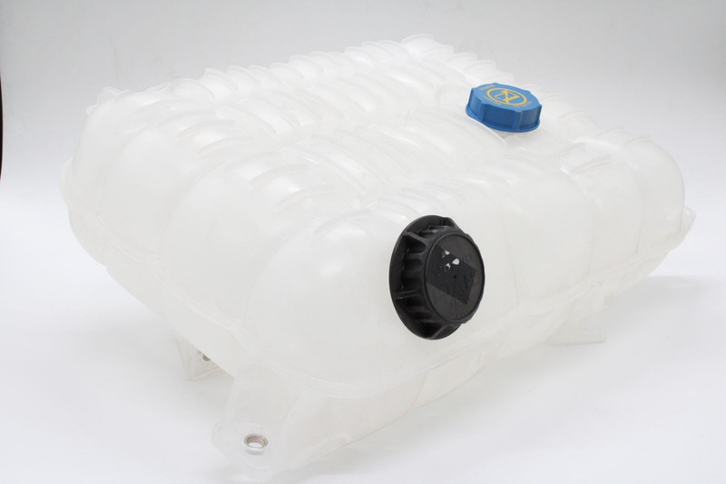 VO 23674076 Бачок расширительный — 3