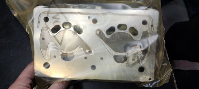 160100825 Головка блока компрессора