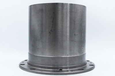 81.35114.6113 Корпус бортового реудктора заднего Ip=3.947