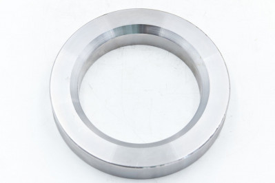 CNHTC WG9725520136 Кольцо сальника подшипника