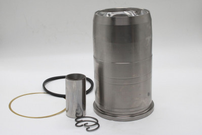 001AY00170090 Поршнекомплект