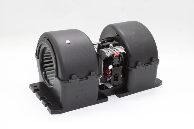 DT 382053 Моторчик отопителя в сб. с корпусом — 5