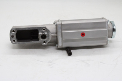 106430606 Пневмоусилитель включения