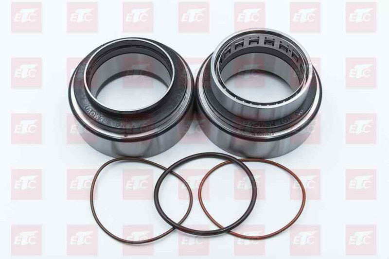 PT566425H195 К-кт подшипников ступицы зад. 148*93,8*135mm — 2