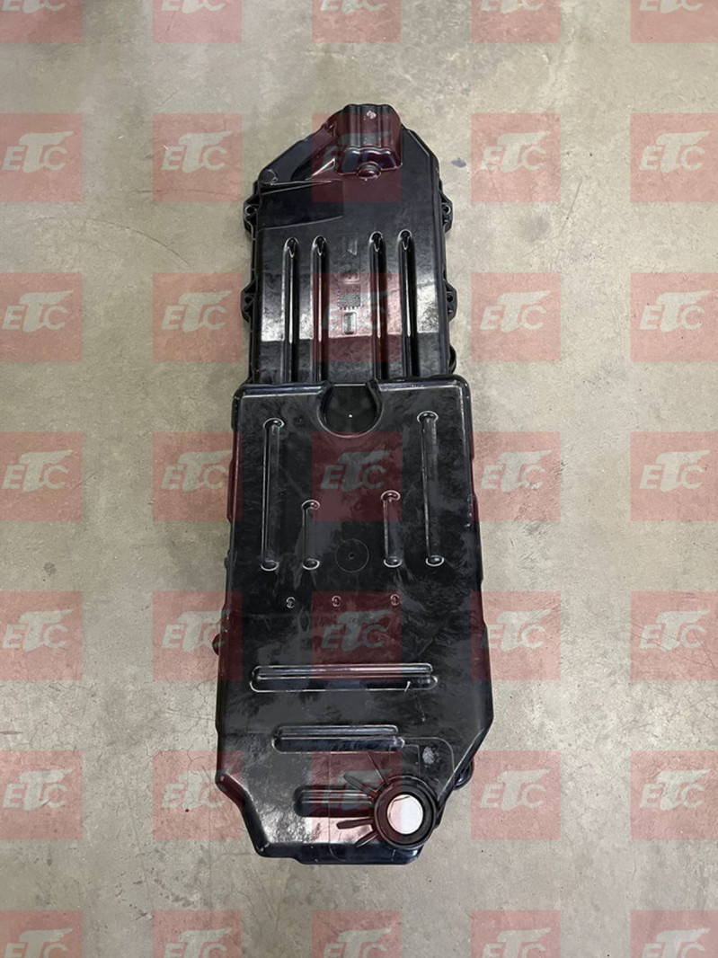 VO 23330075 Поддон масляный — 1