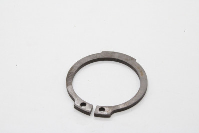 ZF 0630501287 Кольцо стопорное 40*2,45 mm