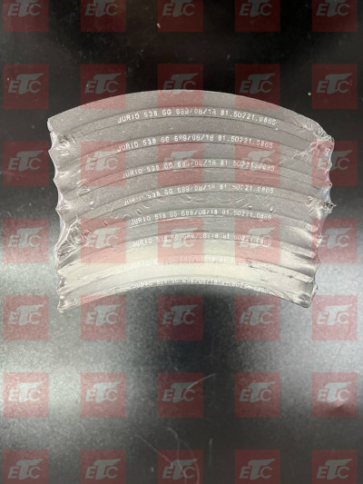 81502216135 К-т накладок тормозных зад. 410*223 STD