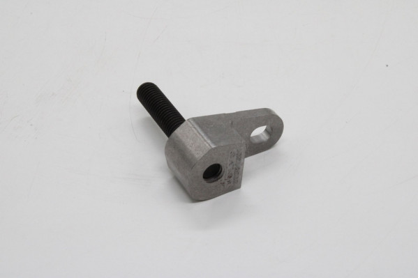 VO 22066002 Кронштейн — 1