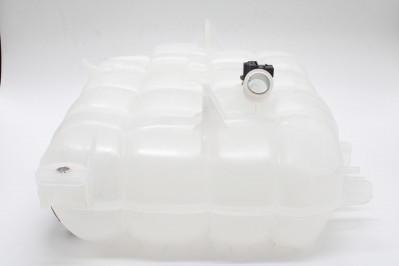 VO 23674076 Бачок расширительный