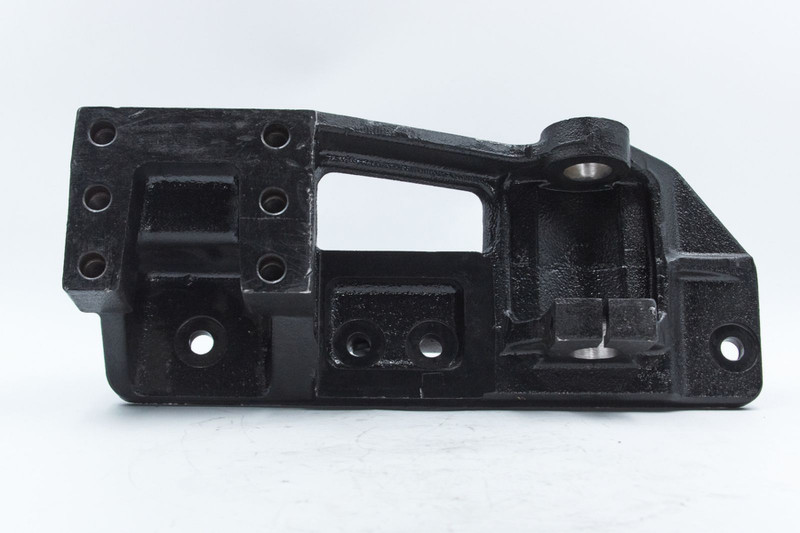 DZ95259690104 Кронштейн передней рессоры задний правый — 5