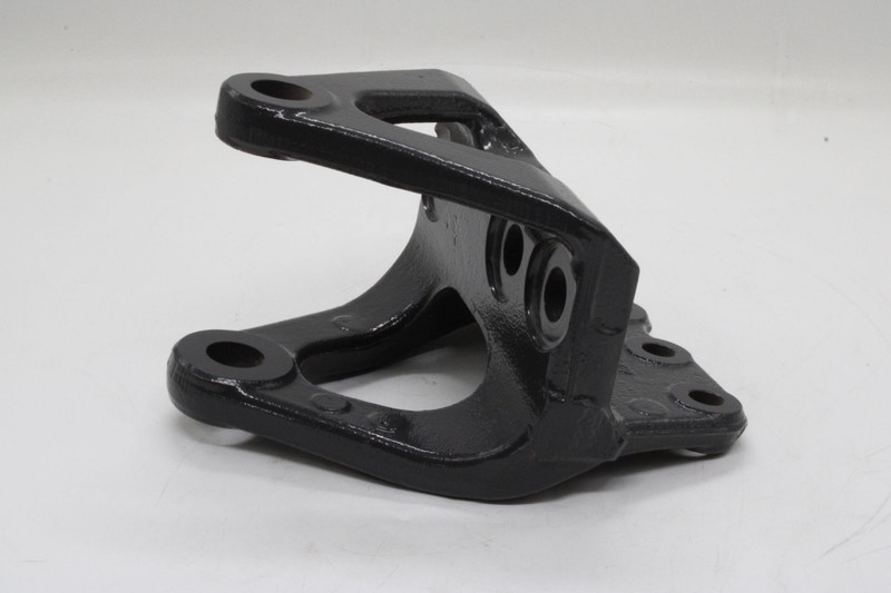 1948336 Кронштейн рессоры передней — 4