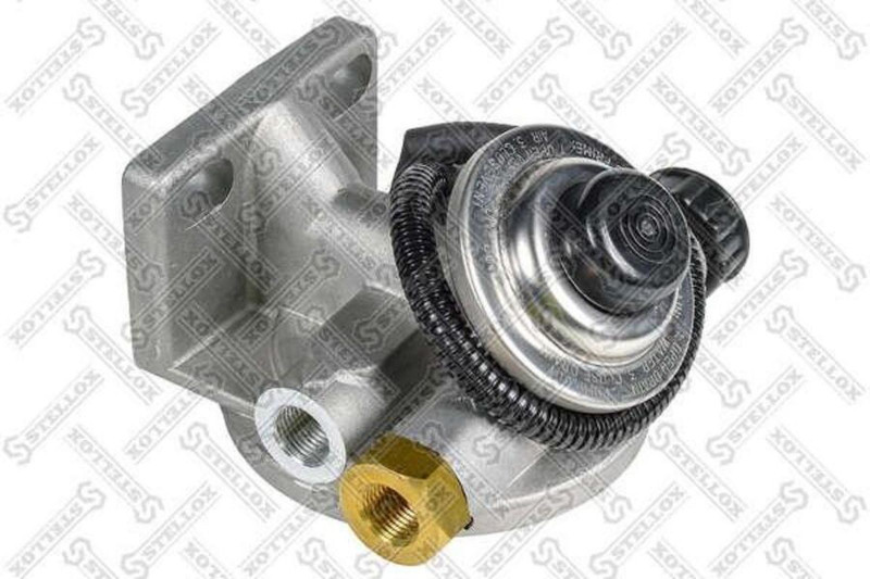 8132302SX Кронштейн топливного фильтра — 1