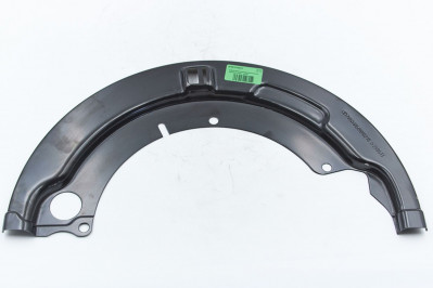 81501010210 Грязезащитный щиток передний