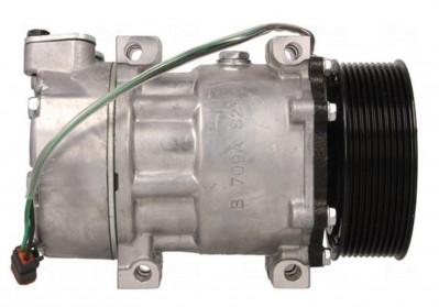 890022 Компрессор кондиционера