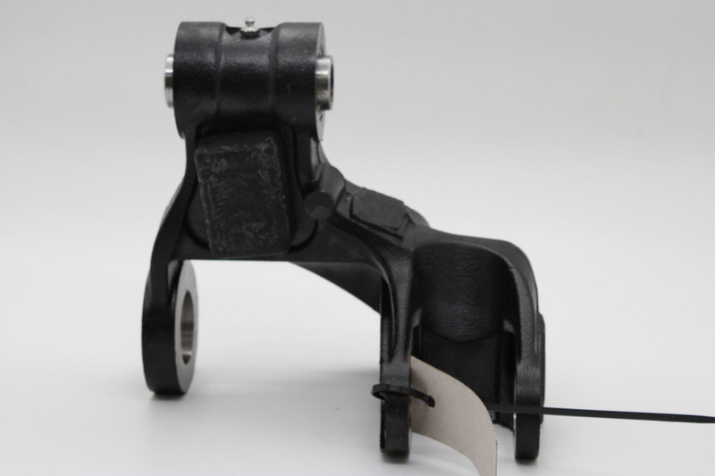 A9603200727 Кронштейн задний левый подвески AROCS — 2