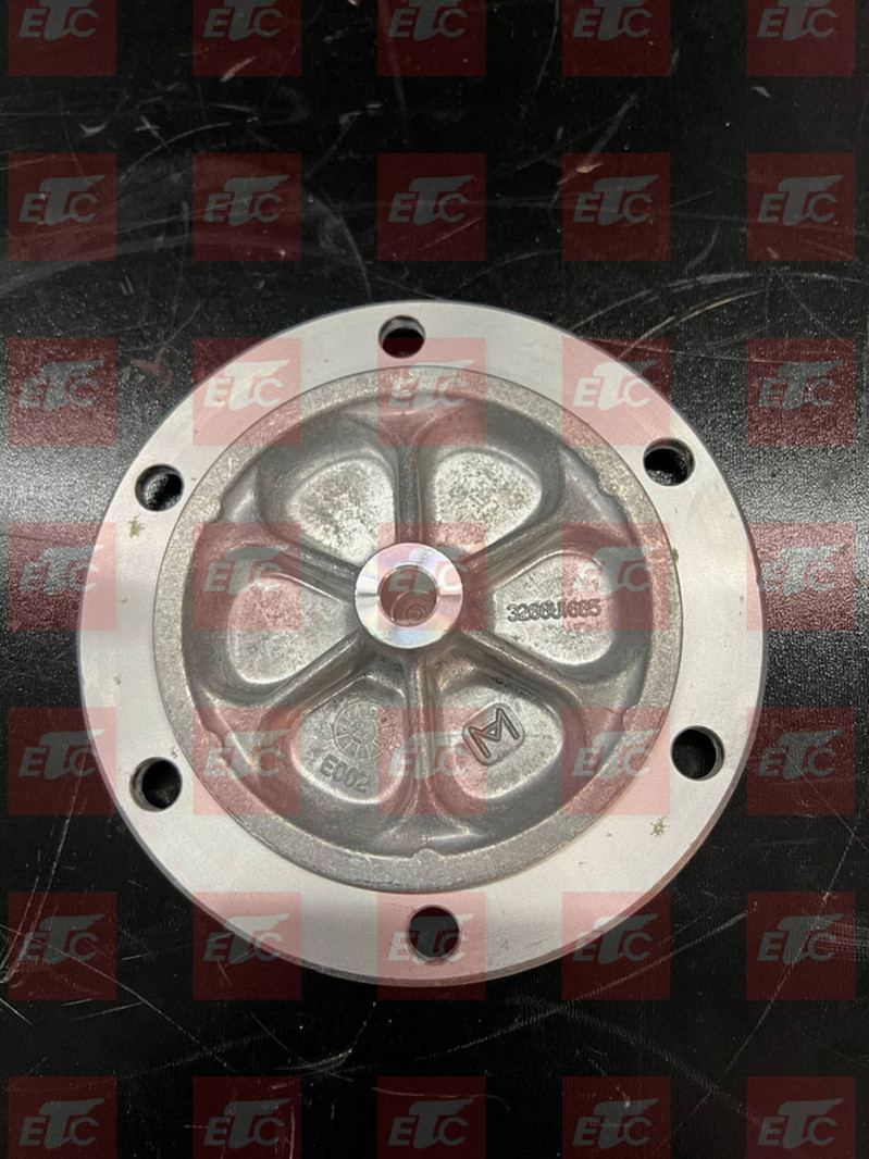 VO 21940435 Крышка обоймы ступицы — 1