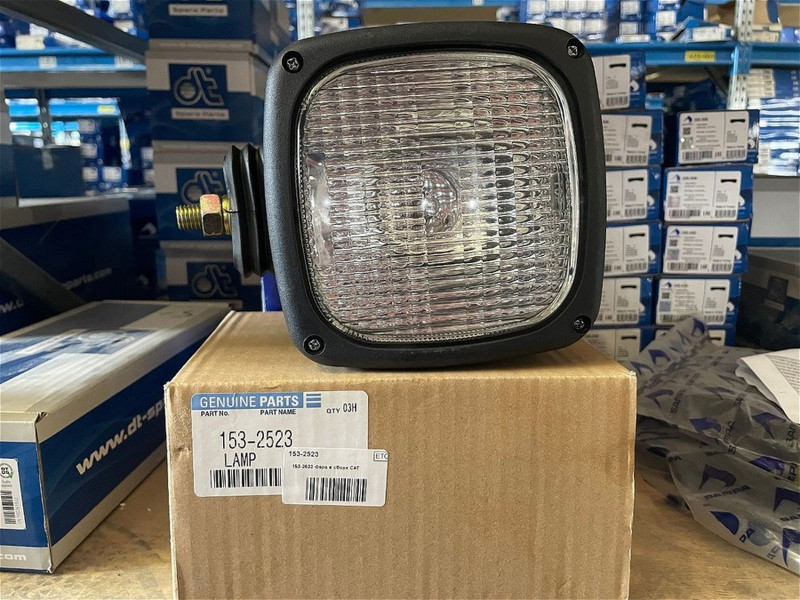 153-2523 Фара прожекторная в сборе CAT — 1