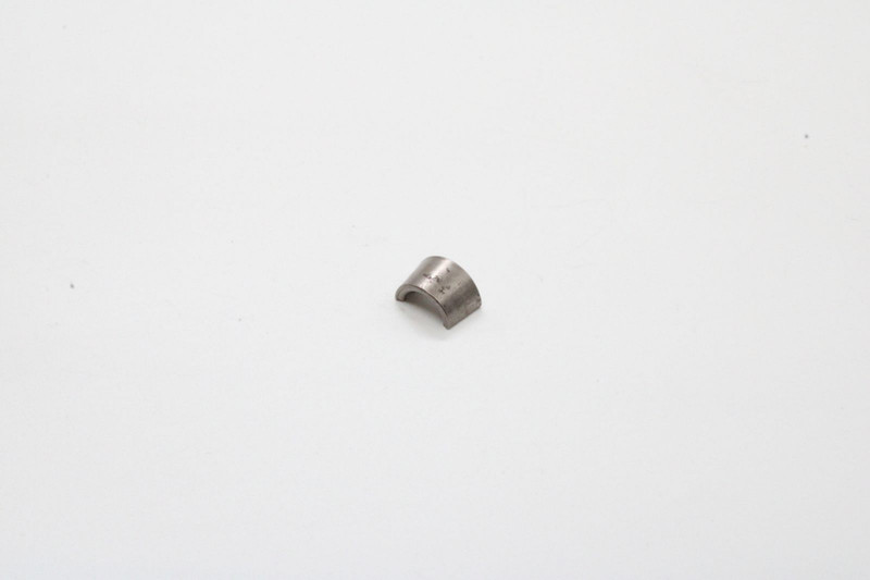 200V041040034 Сухарь клапана — 2