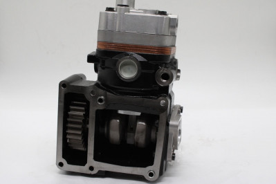 0104073 Компрессор воздушный