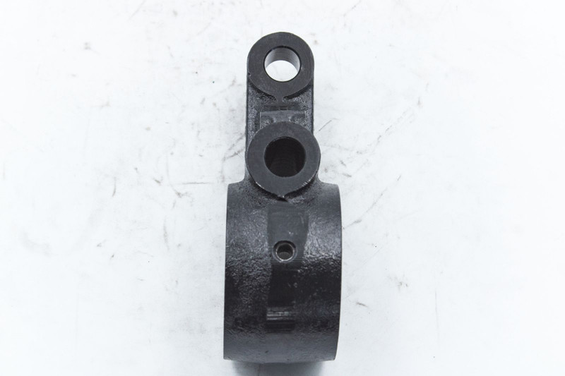 DZ9112340146 Кронштейн кулака разжимного — 1