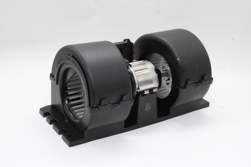 DT 382053 Моторчик отопителя в сб. с корпусом — 4