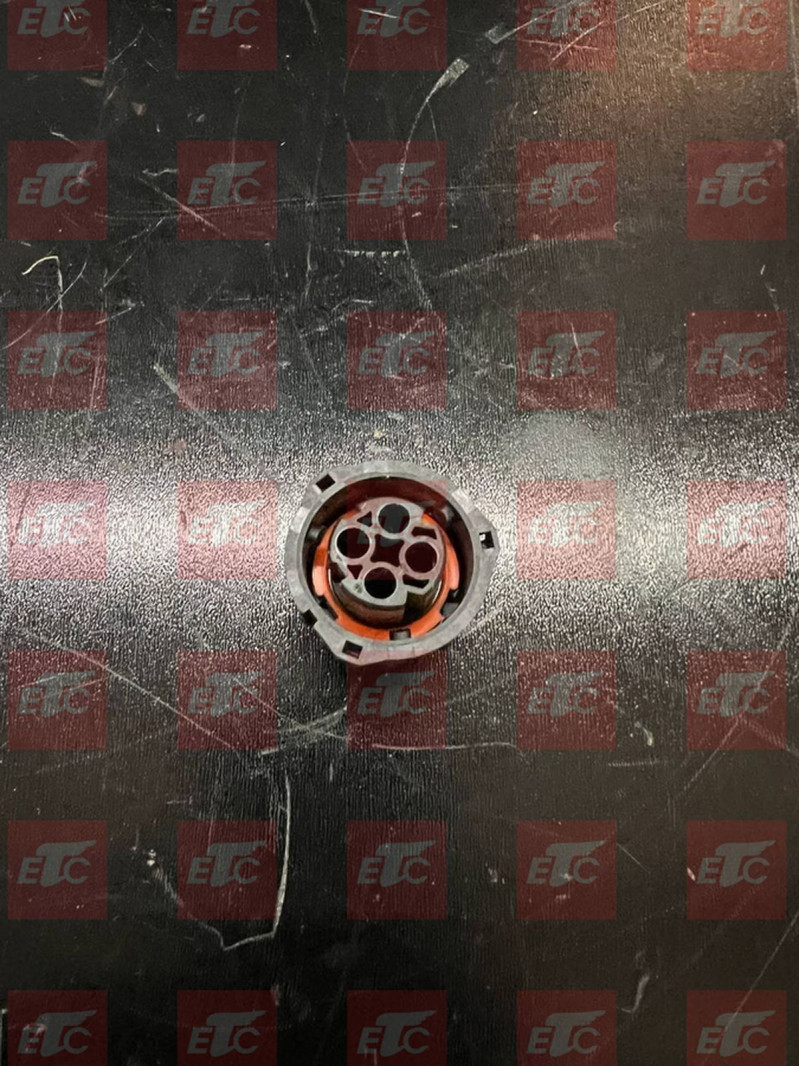 VO 984849 Корпус разъема 4-контактный — 2