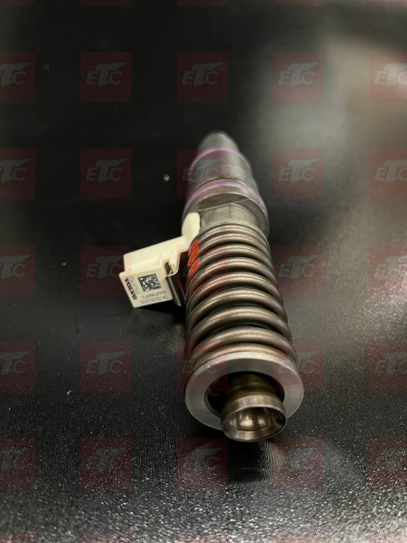 VO 21652515 Форсунка топливная FM двигатель D13C — 4