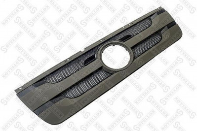 8721658SX Решетка радиатора MB Actros