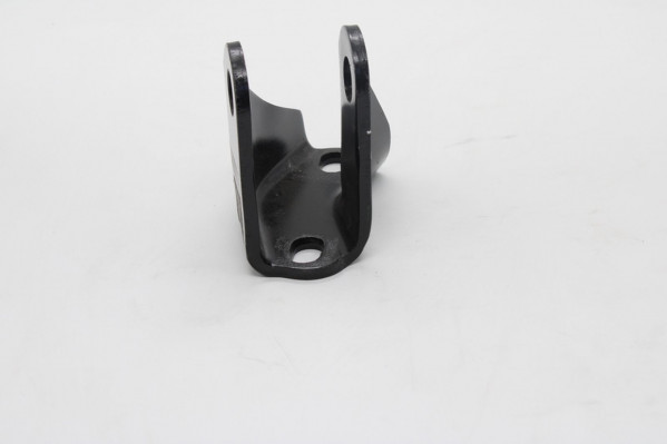 A9492850840 Кронштейн задний правый, реактивной продольной тяги РКП — 1