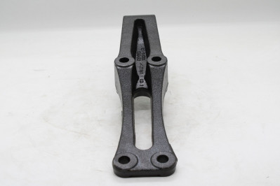 A94932606637390 Кронштейн