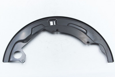 81501010109 Грязезащитный щиток передний