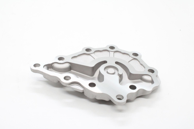 195531624K Крышка маслонасоса — 1