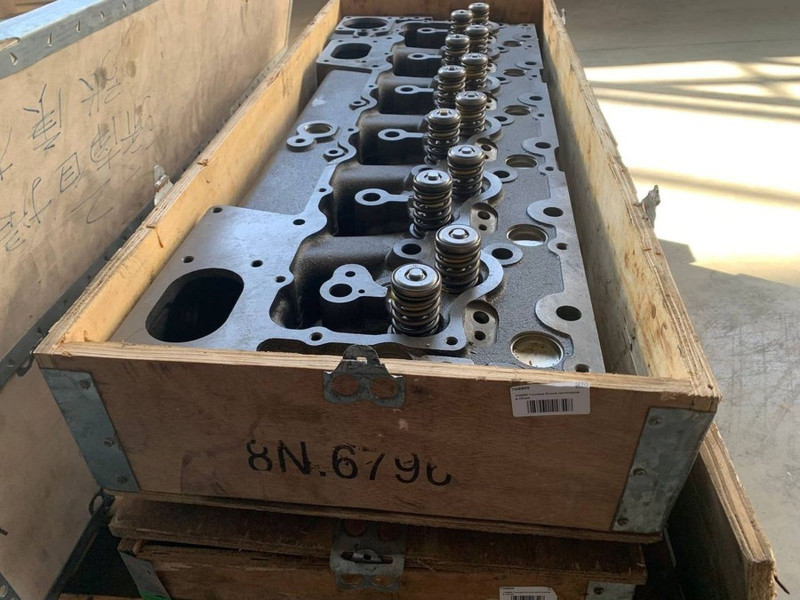 7N8866 Головка блока цилиндров в сборе — 1