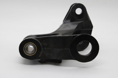 A9603200627 Кронштейн правый передний MB Arocs