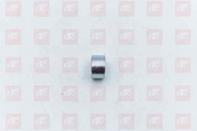 L913700700 Втулка промежуточная