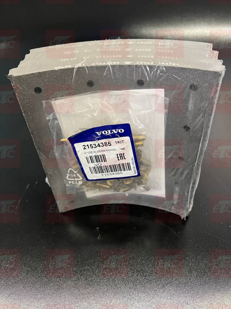 DV/904X К-кт накладок тормозных зад. 410*200 1-рем. — 1