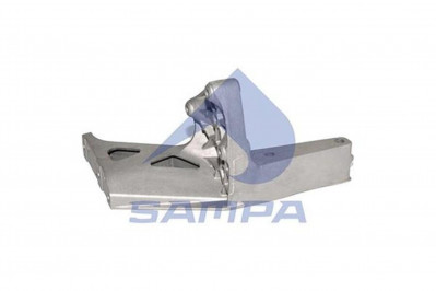 SA 18100620  Кронштейн крепления порога левый