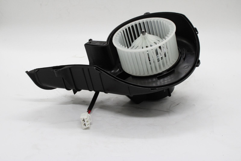 FEBI 173084 Мотор отопителя Volvo FH4 — 5